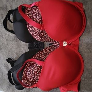 3 bras black pink leopard print and wine red 30D